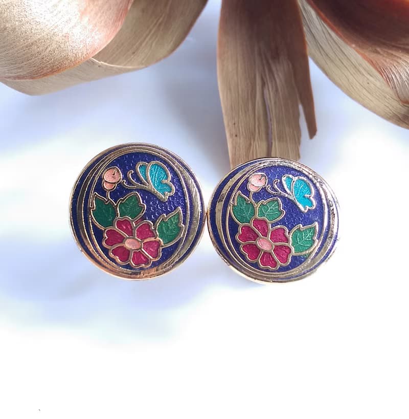 【西洋古董飾品 】景泰藍 紫色底 蝶花 小蝴蝶 花卉 針式耳環