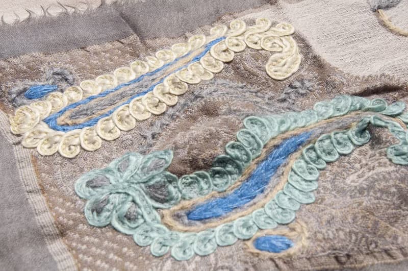 喀什米爾Cashmere/水煮羊毛披肩/針織圍巾/刺繡圍巾/羊絨披巾-花
