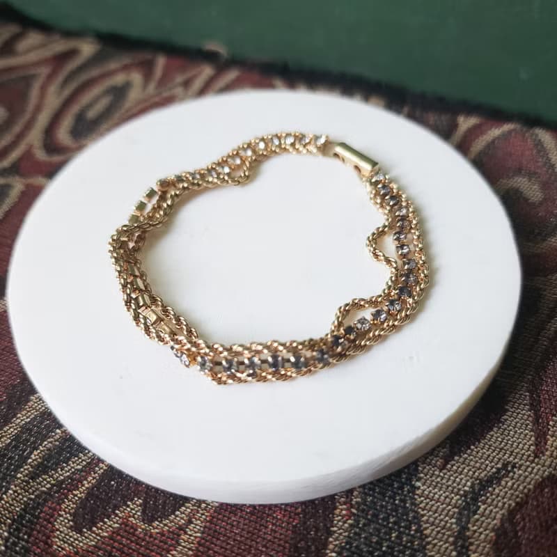 【星期天】閃耀金色手鍊