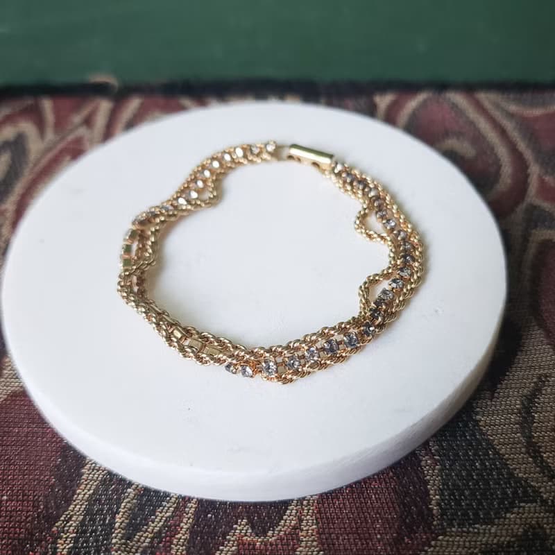 【星期天】閃耀金色手鍊