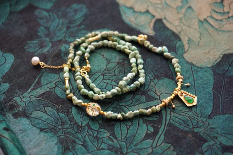 天然原礦隨型綠松石項鏈搭配銀鑲翡翠葫蘆吊墜項鏈 氣質輕奢項鏈