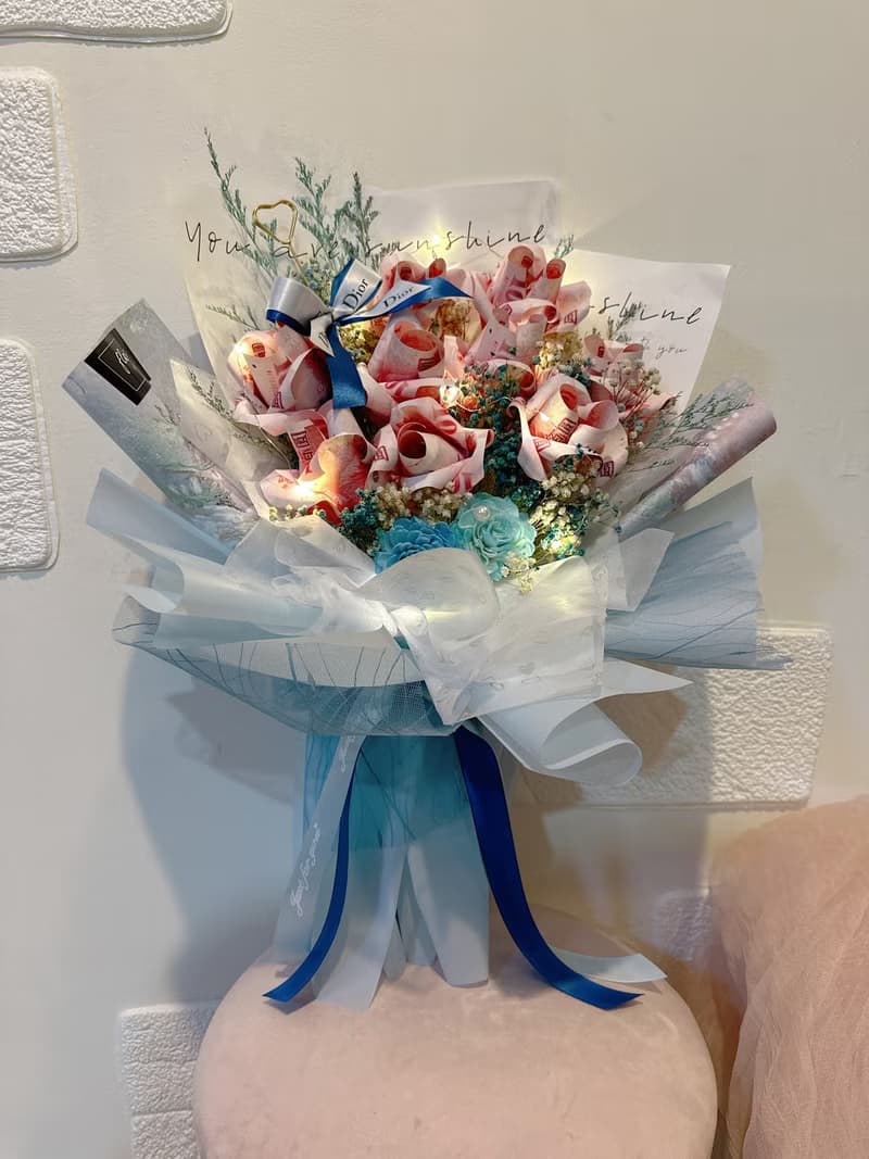 可配合急件_鈔票玫瑰花束 有錢花