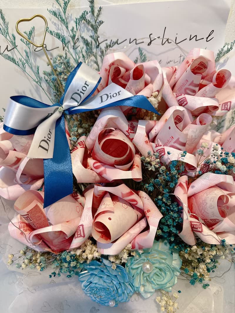 可配合急件_鈔票玫瑰花束 有錢花