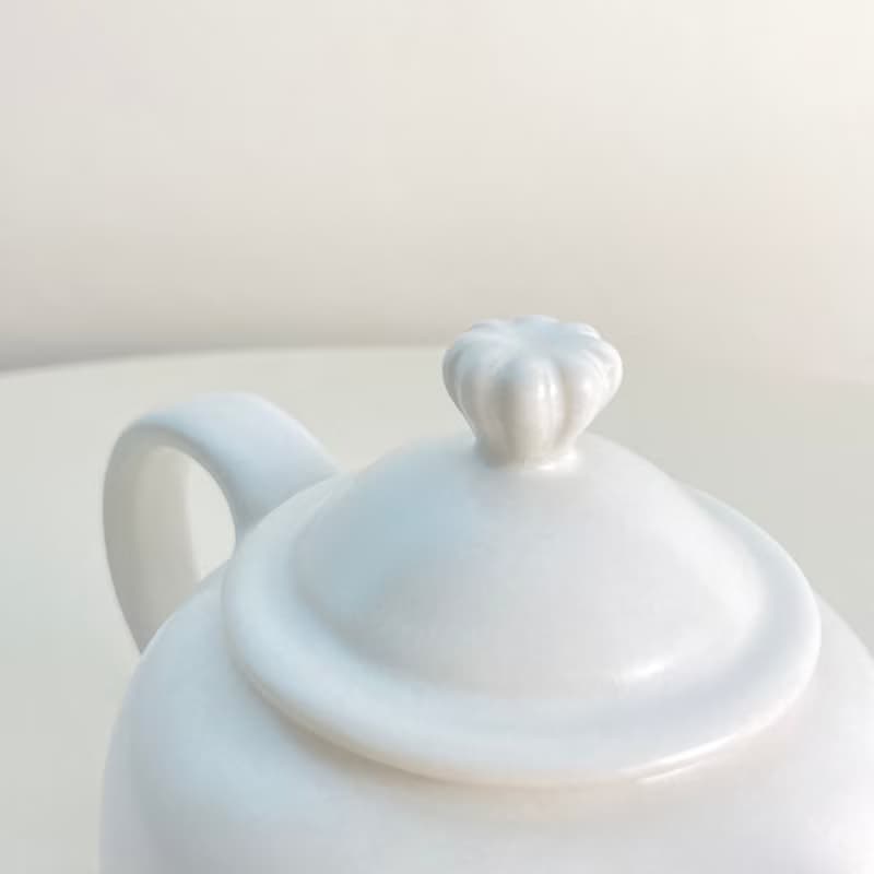【茶具】白瓷英式紅茶壺-菊瓣蓋鈕