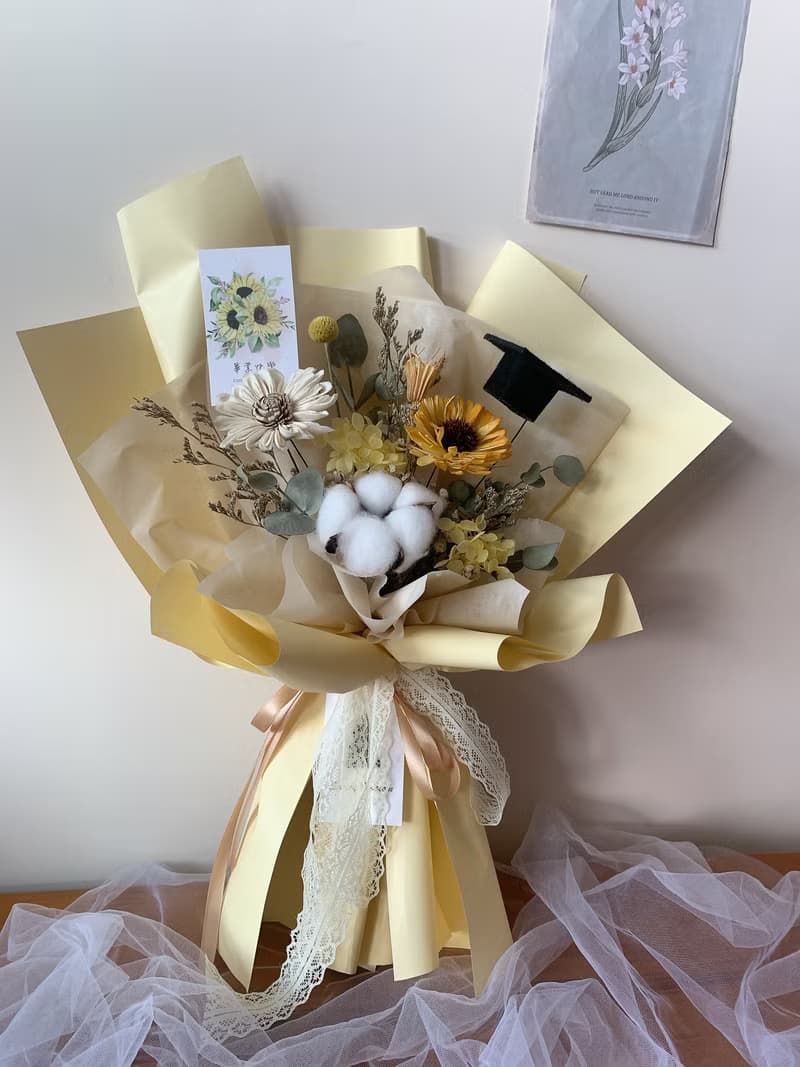 sueing_blossom  乾燥太陽花畢業花束