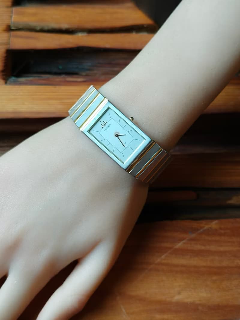 SEIKO旗下 頂級 CREDOR貴朵品牌  石英錶(絕版款) 鋼+22k鍍金