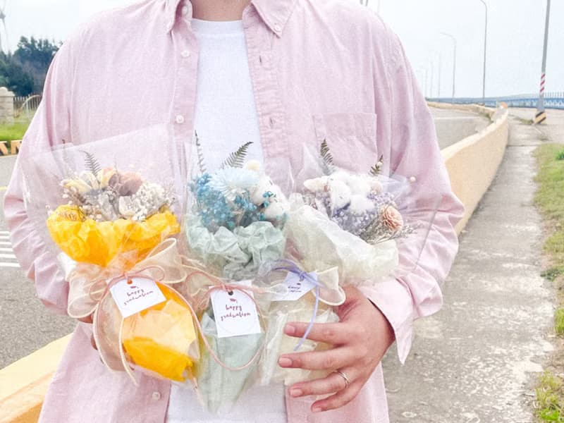 畢業來點—夢想天空 x 不凋乾燥花花束