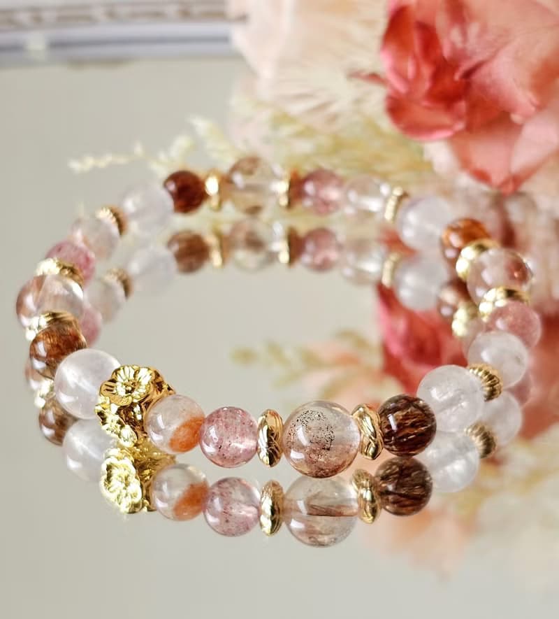 流光溢彩的時光-膠花水晶/花幽靈/草莓晶/黑金超七/紫玉晶/手鍊