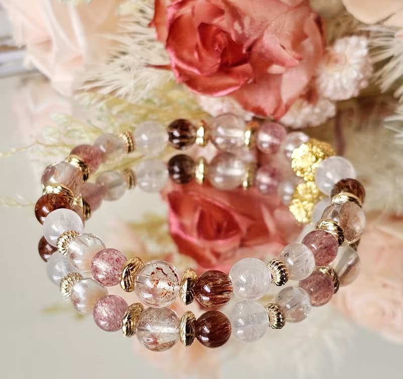 流光溢彩的時光-膠花水晶/花幽靈/草莓晶/黑金超七/紫玉晶/手鍊