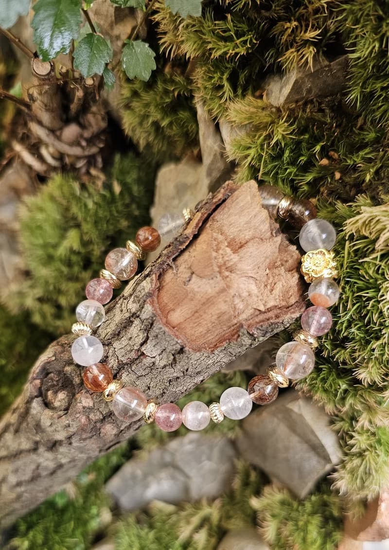 流光溢彩的時光-膠花水晶/花幽靈/草莓晶/黑金超七/紫玉晶/手鍊