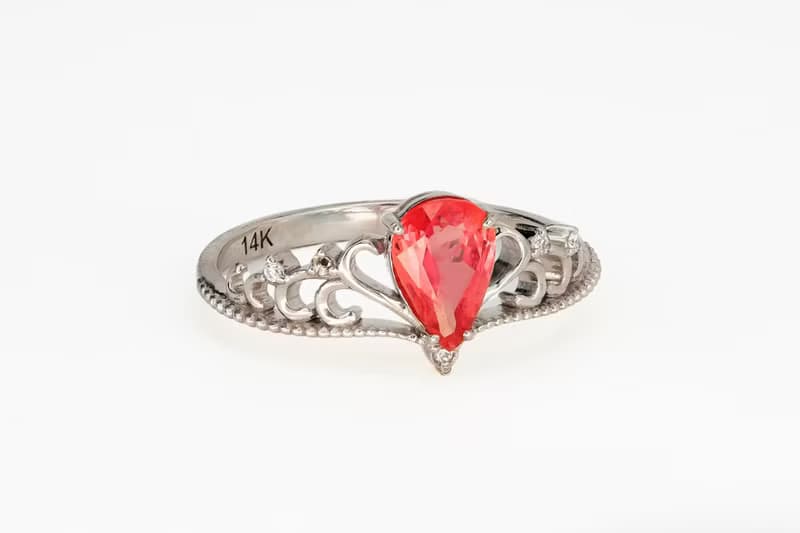 Tiara gold ring with pink tourmaline and diamonds