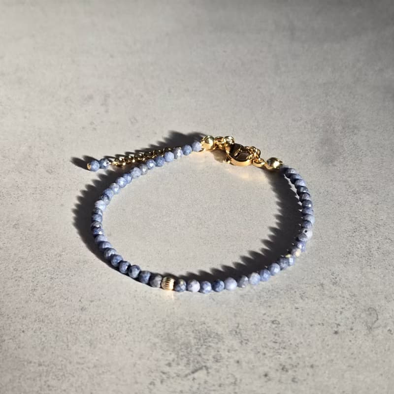 【日本製】ブルーコーラル ブレスレット – 14kgfビーズ / マグネット留め具 / 金属アレルギー対応