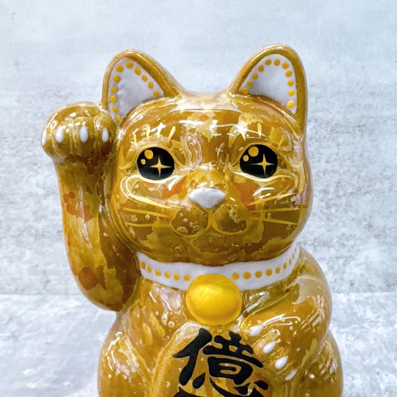 【朱釉億寶】日本清水燒招財貓 | 古地朱茶 億万両 右