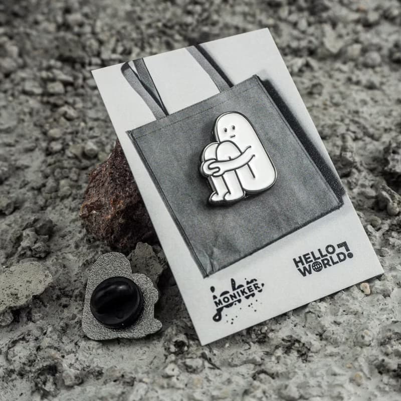 Quiet Enamel Pin – Me time | Gift ideas for introverts | 內向者徽章