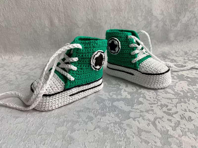 Cute Converse Baby Shoes for photoshoot Baby booties Gift for a boy and a girl
