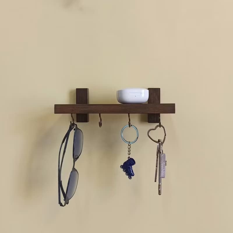 Wooden wall-mounted key holder shelf 20 centimeters, 4 hooks