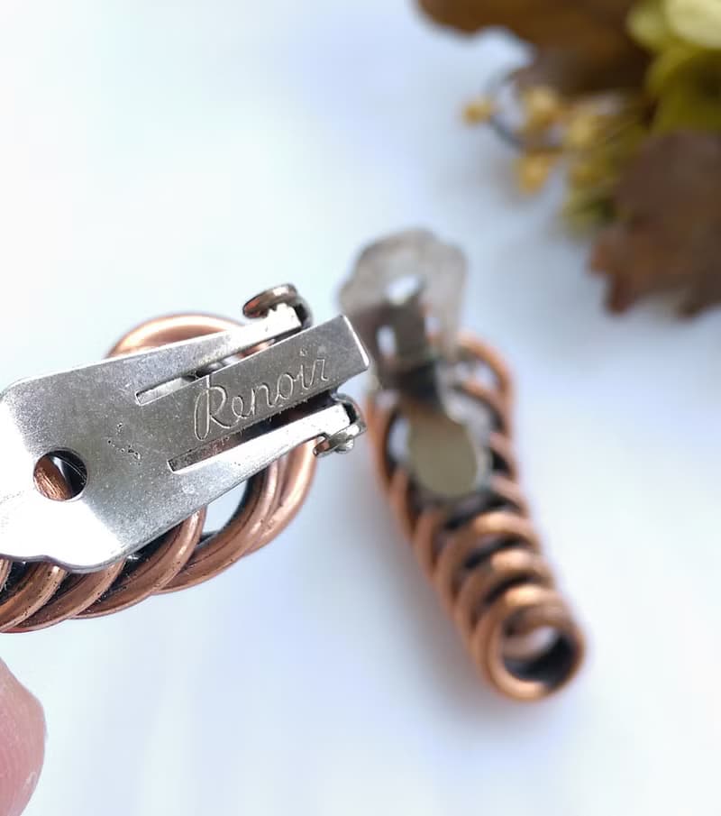Vintage Jewelry 西洋古董飾品 Renoir 彈簧造型 夾式耳環