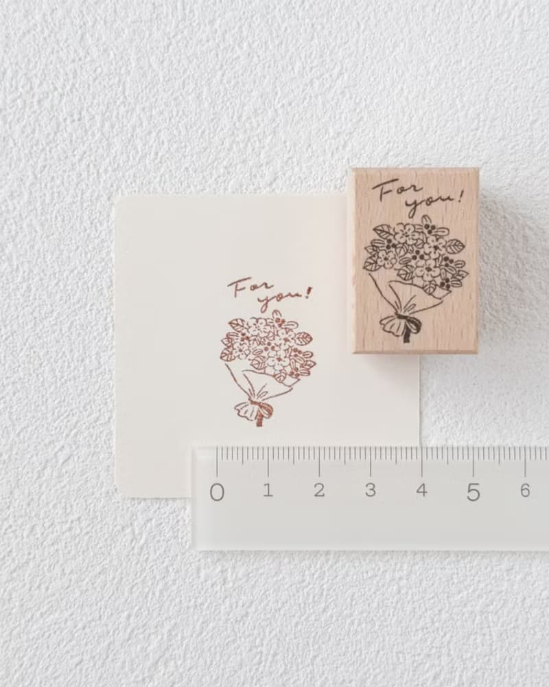 花束をそえて | 2×3cmラバースタンプ　For youのメッセージ入り