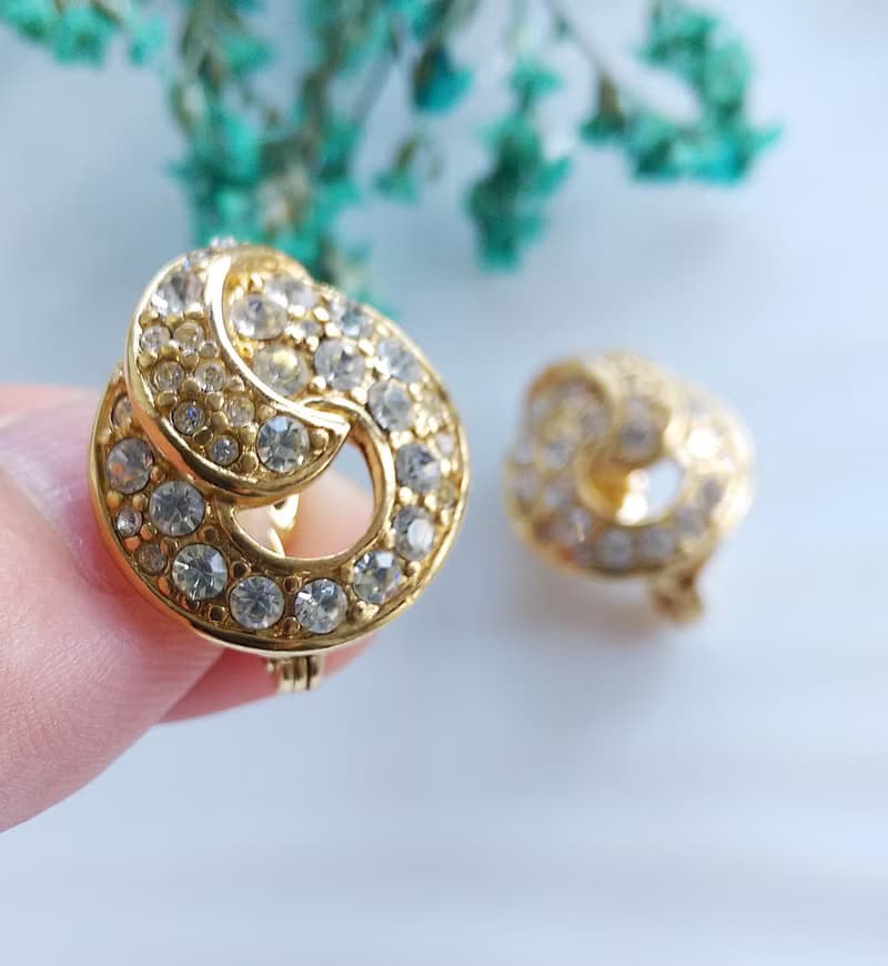 Vintage Jewelry 西洋古董飾品  MONET 對稱 夾式耳環