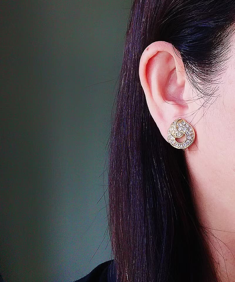 Vintage Jewelry 西洋古董飾品  MONET 對稱 夾式耳環