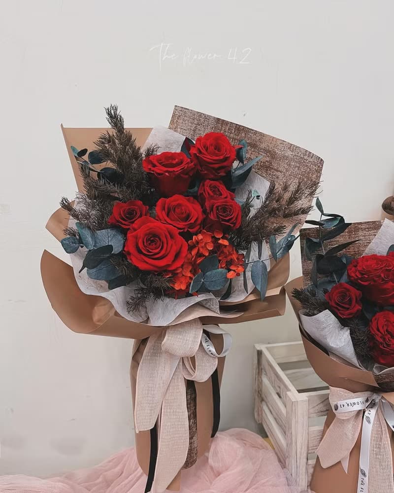 經典紅永生花束