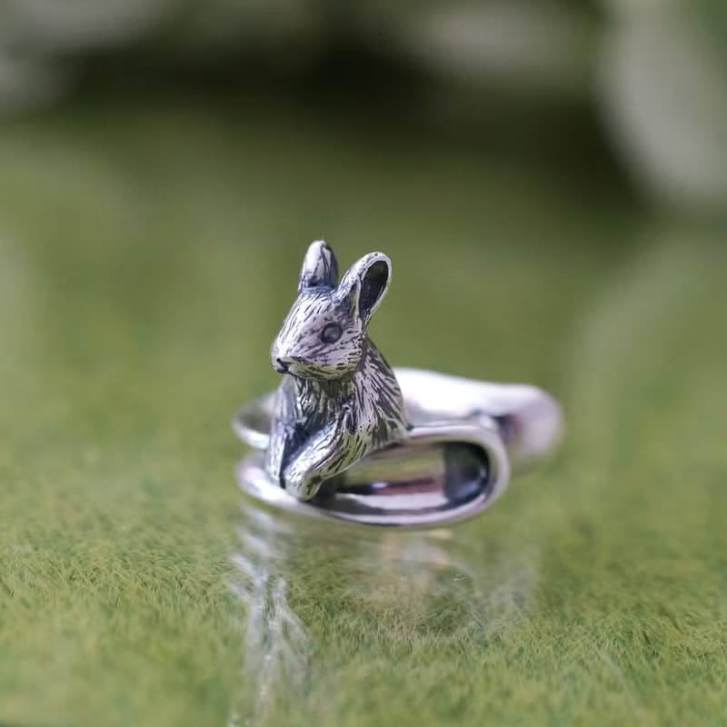 うさぎのイヤーカフ