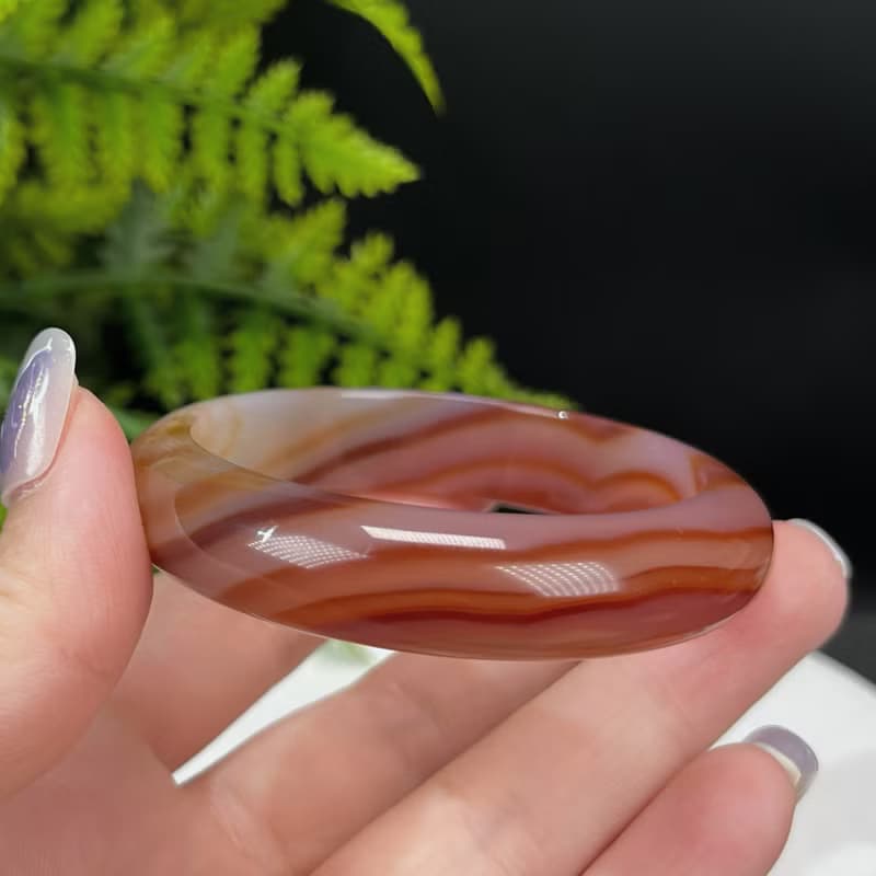 優質 馬達加斯加漸變紅瑪瑙手鐲 53MM 冰潤天眼千層海浪紋 顯氣質