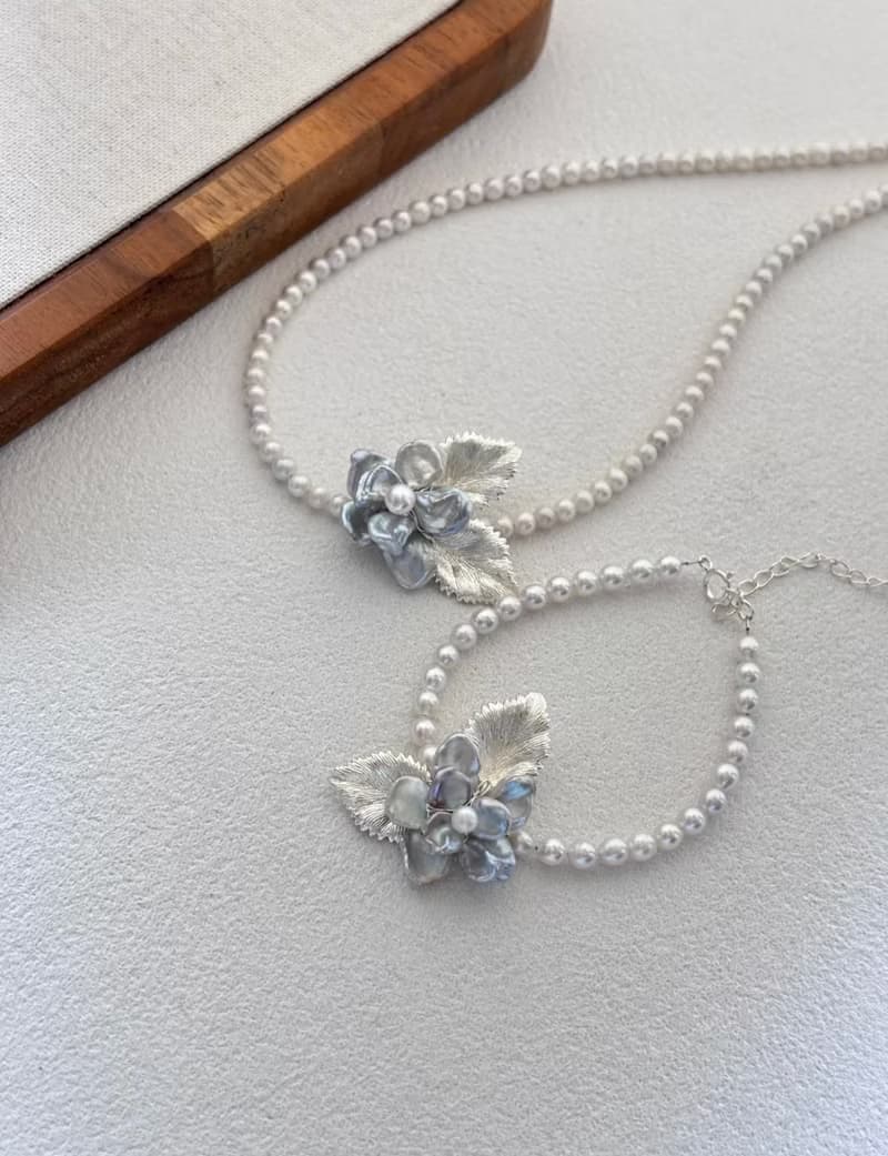 YuanPearl天然巴洛克銀藍花瓣疊戴珍珠近圓珍珠設計款手鍊
