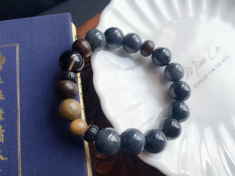 王者再臨 男士手鍊 天然緬甸玉 翡翠 烏雞 沉香 綠檀木 茶 父親節