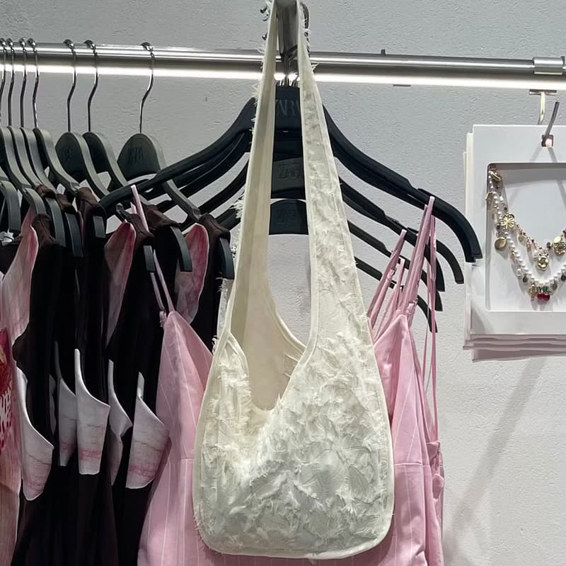 petal shoulder bag (ivory)