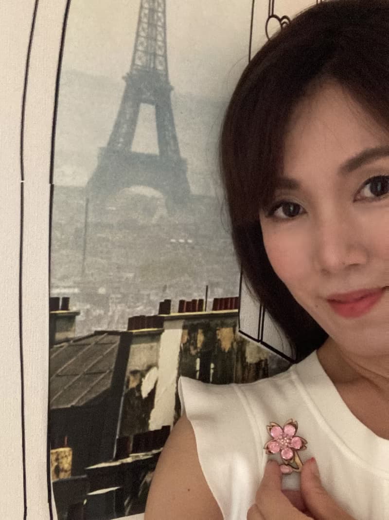 桜ブローチ 羊毛氈 公平交易 手工製作 旅行 婚禮小物 行李吊牌 ブローチ