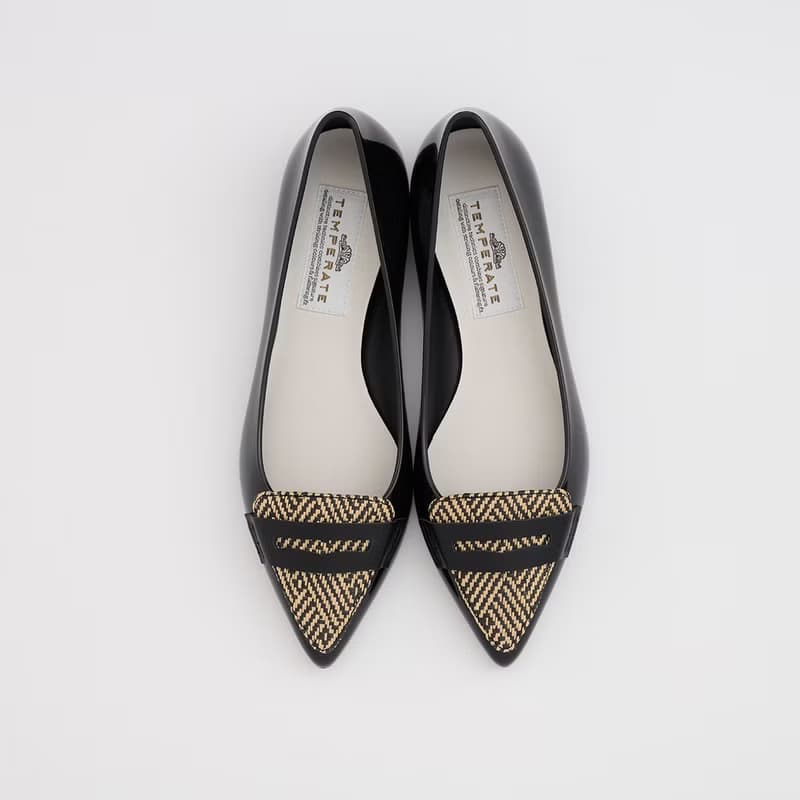 TAMARA RAFFIA  (BLACK) PVC POINTED TOE FLAT  ポインテッドトゥ パンプス