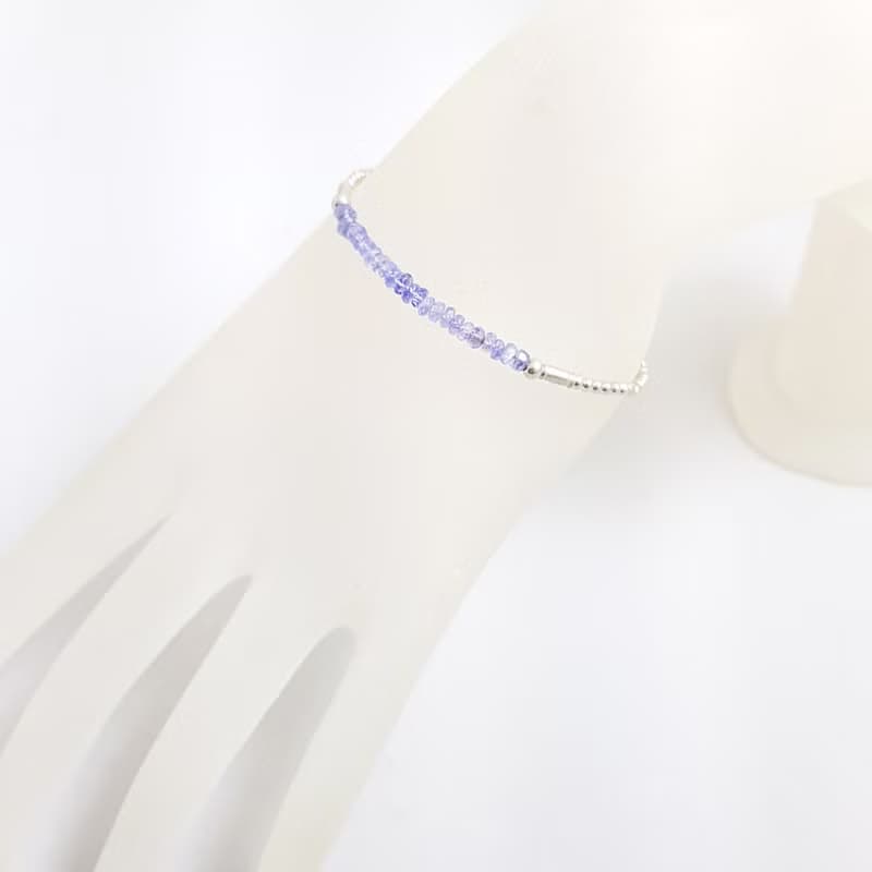 永恆~丹泉石純銀手鍊(十二月的誕生石)