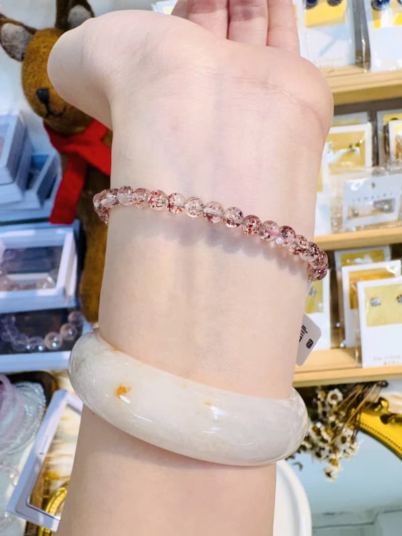 天然高透體彼岸花紅超七金草莓4.5mm5.53g水晶手鍊貴人運桃花