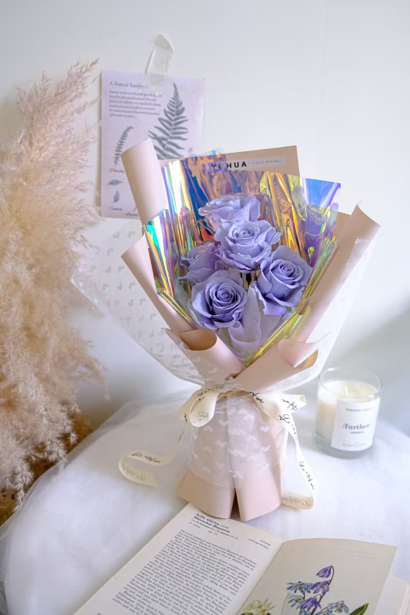 幻彩迷霧花束(5朵玫瑰花)