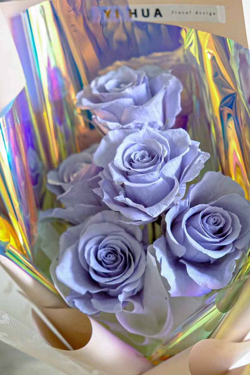 幻彩迷霧花束(5朵玫瑰花)