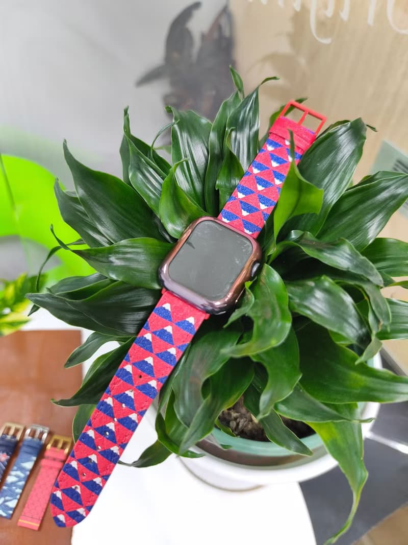 Jessenia Original Apple Watch 環保菠蘿皮錶帶 富士山圖案