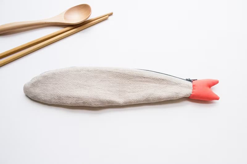 Travelling Tuna cutlery pouch - Nordic