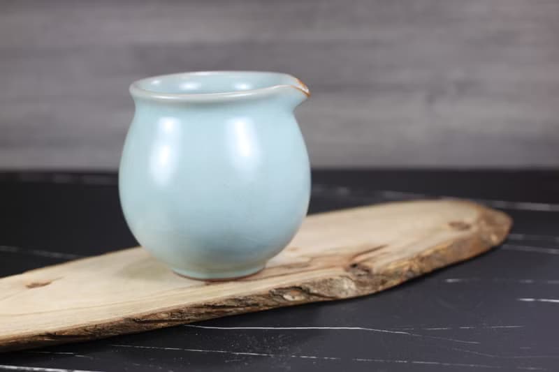 【送禮好物】360~400ml 汝窯無把 手拉坯 咖啡下壺 茶海 公道杯