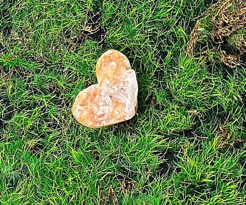 能量擺飾-天然浪漫沸石愛心能量原礦 吸收負能量 維持能量