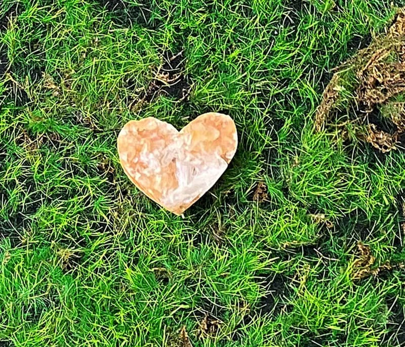 能量擺飾-天然浪漫沸石愛心能量原礦 吸收負能量 維持能量