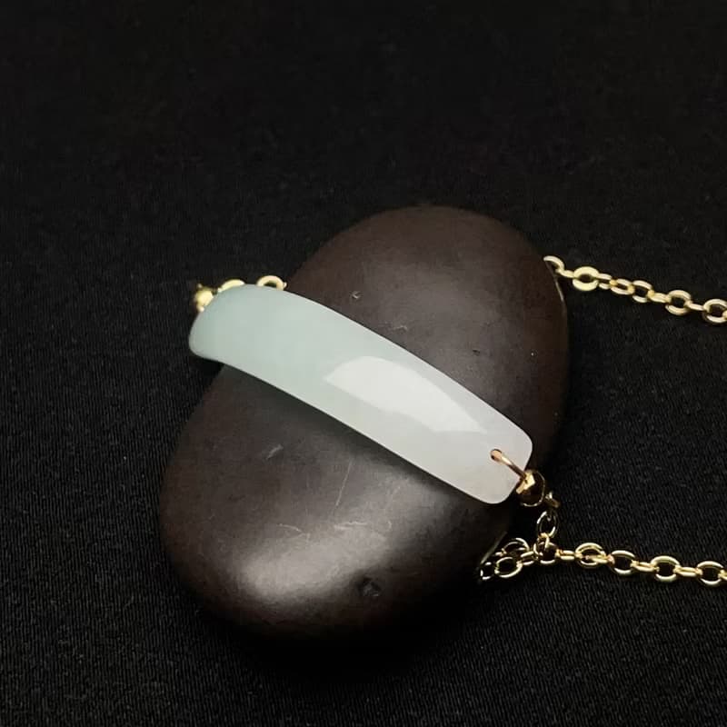 冰糯飄綠翡翠無事牌14K金手鍊 | 天然緬甸玉翡翠A貨 | 送禮