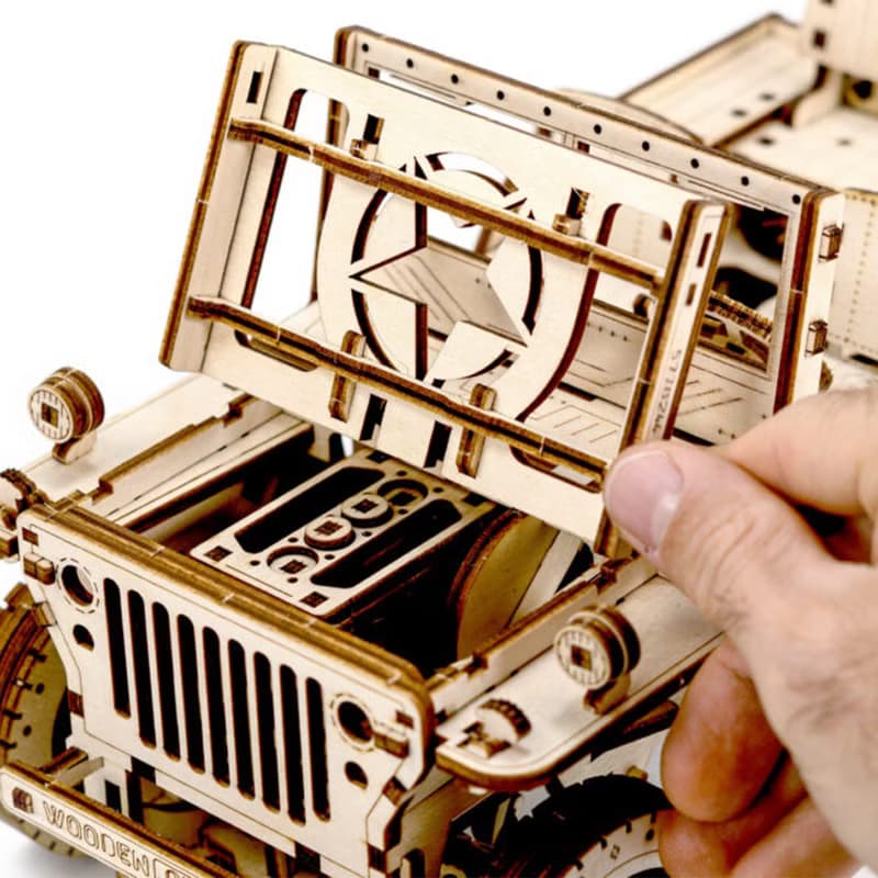 偷偷為男友準備的手工禮物 WOODEN CITY  4×4 吉普車  / 3D模型