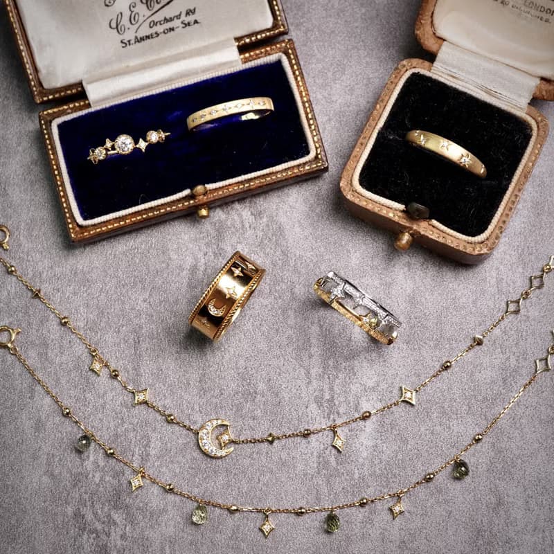 18K彎彎月亮鑽石手鏈