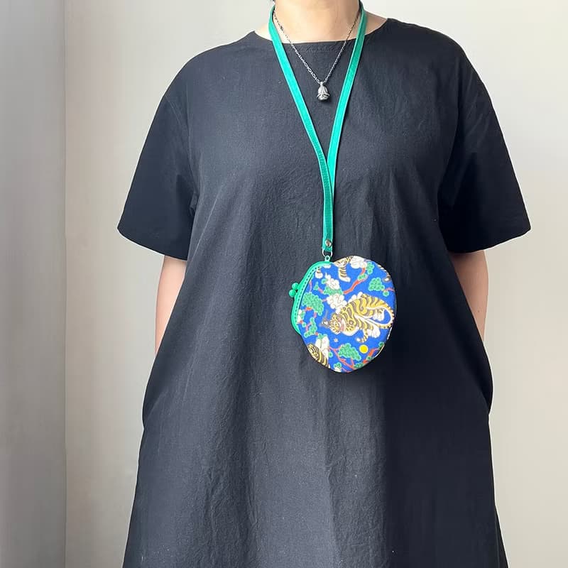 韓國印花棉布輕量感塑膠口金迷你包/零錢包