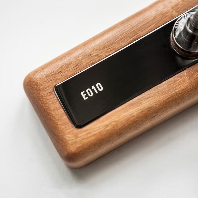 Whims LED木質閱讀壁燈 ∣ 觸控式三段調光 ∣ 台電退役木橫擔