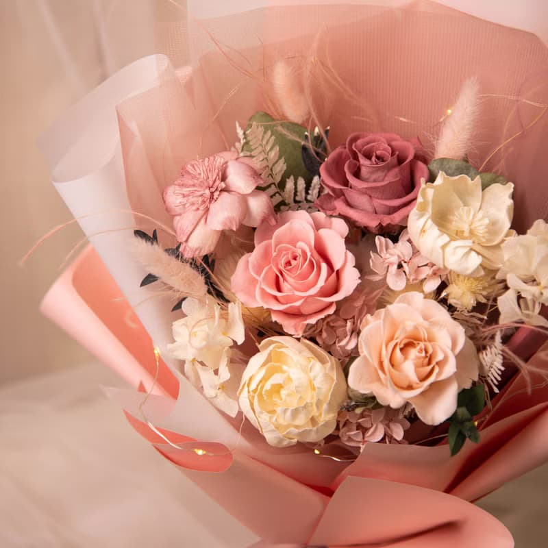 【粉紅】求婚花束 Led 乾燥花 永生花花束  / 生日 告白 女友