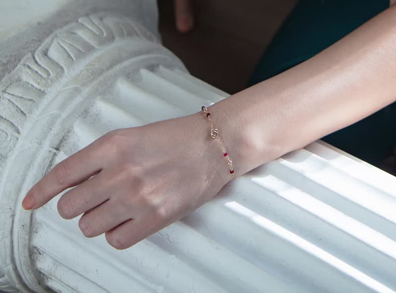 玫瑰之心 14kgf 天然紅寶石簡約手鍊(紅玫瑰)