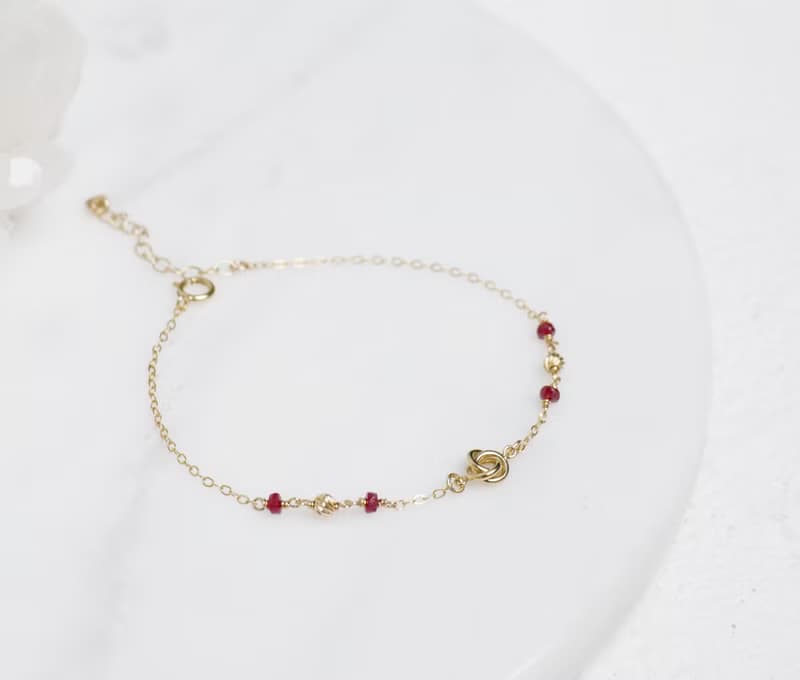 玫瑰之心 14kgf 天然紅寶石簡約手鍊(紅玫瑰)