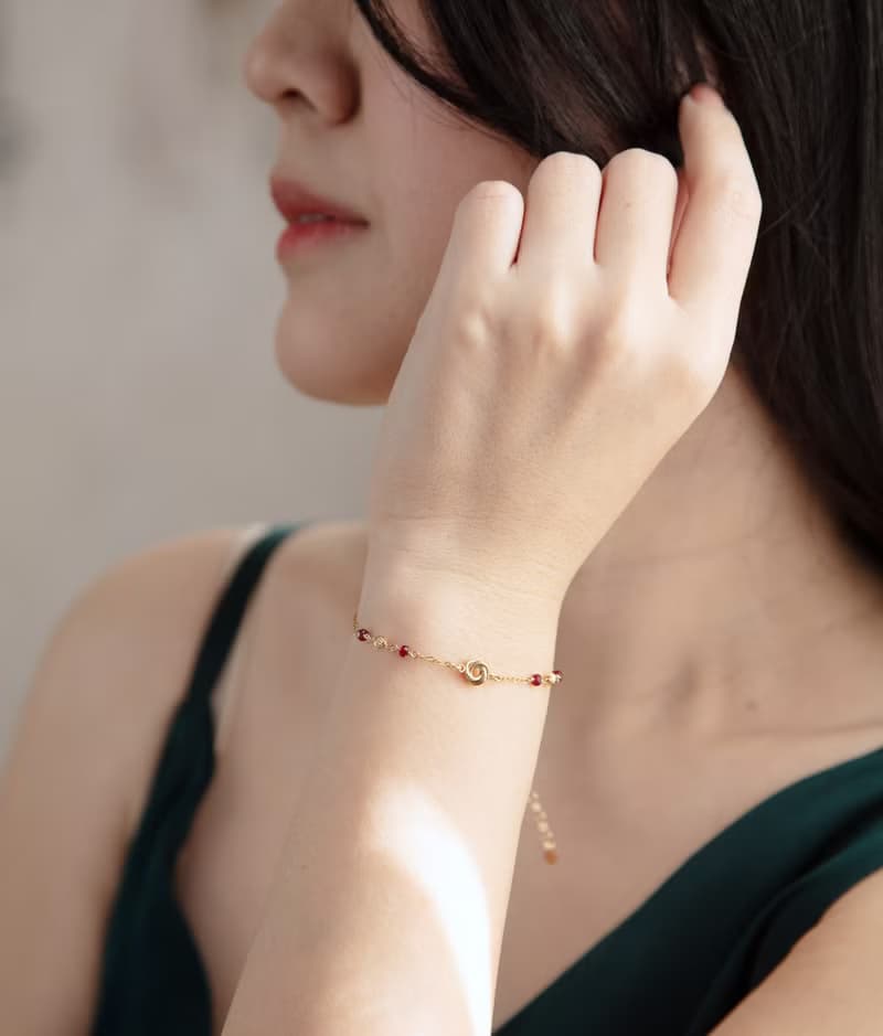 玫瑰之心 14kgf 天然紅寶石簡約手鍊(紅玫瑰)